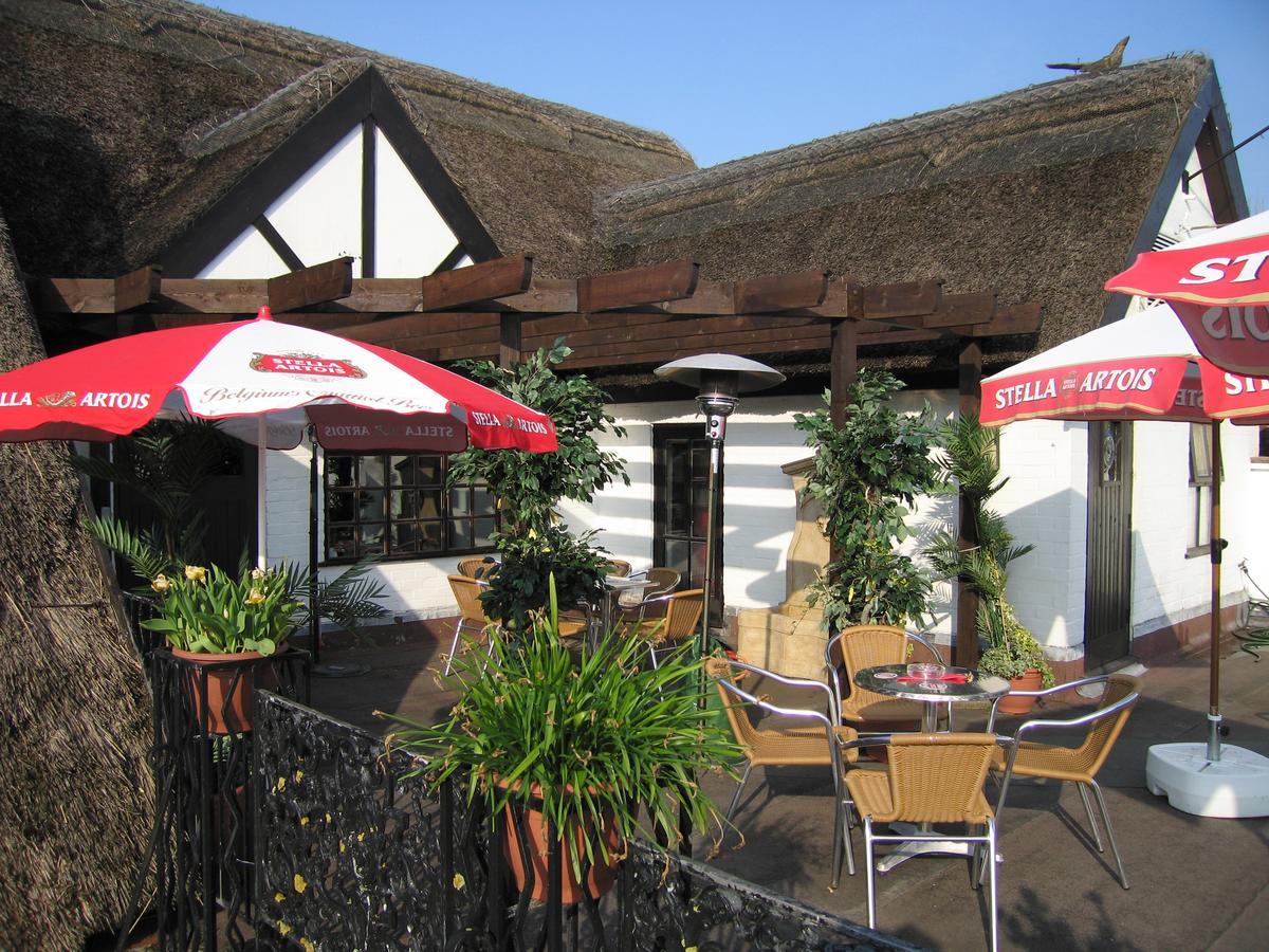 Barton  Guy'S Thatched Hamlet מראה חיצוני תמונה